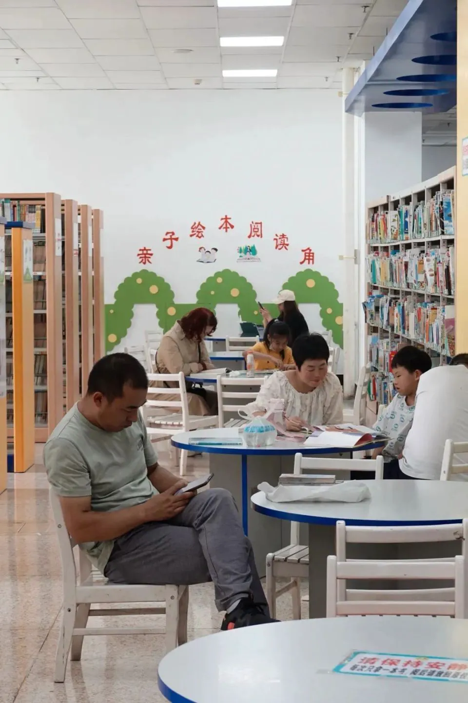 刻苦训练篮球时如何避免受伤的建议_0